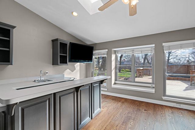 5322 Stonewood Court, Arlington, TX 76017