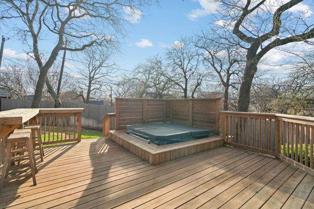 5322 Stonewood Court, Arlington, TX 76017