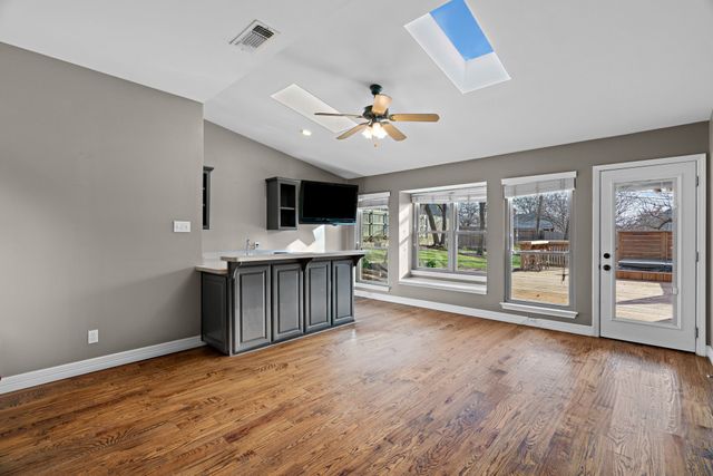 5322 Stonewood Court, Arlington, TX 76017