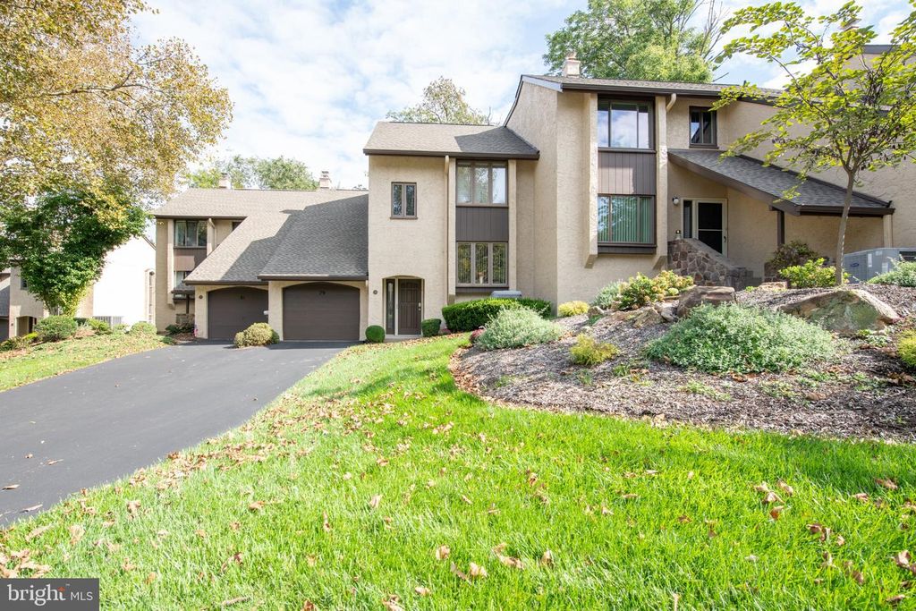 79 GOLF CLUB DR, LANGHORNE, PA 19047 — exterior