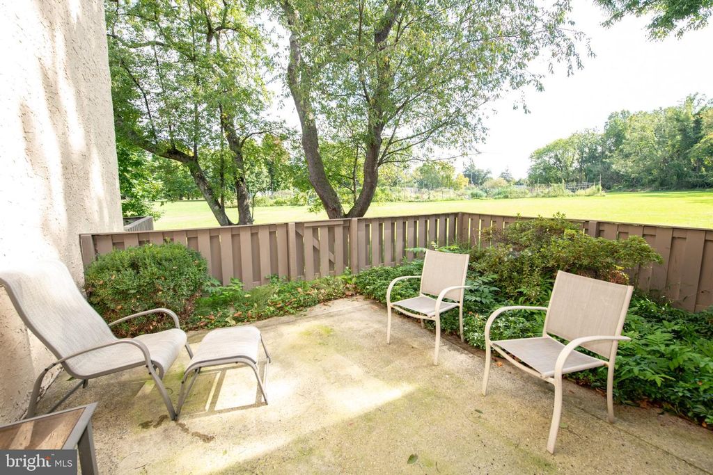 79 GOLF CLUB DR, LANGHORNE, PA 19047 — photo 2