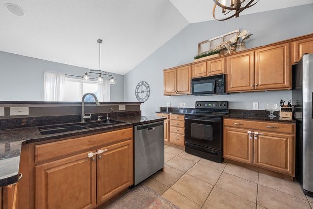 2975 Roseberry Court, Marion, IA 52302