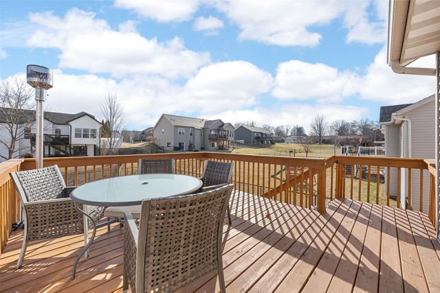 2975 Roseberry Court, Marion, IA 52302