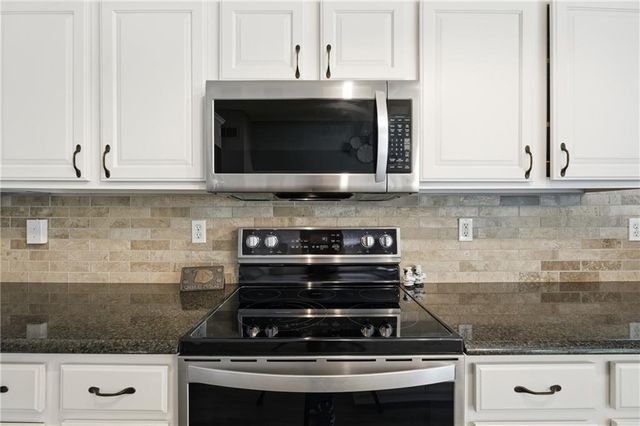 12537 S Logan Street, Olathe, KS 66061
