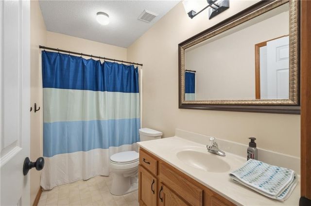 12537 S Logan Street, Olathe, KS 66061