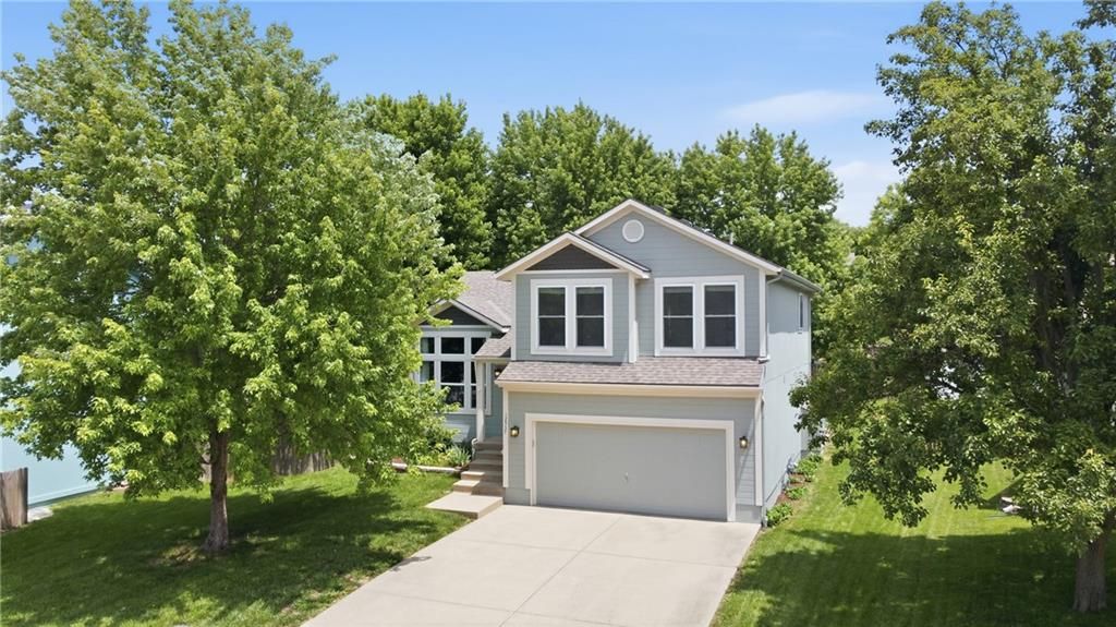 12537 S Logan Street, Olathe, KS 66061