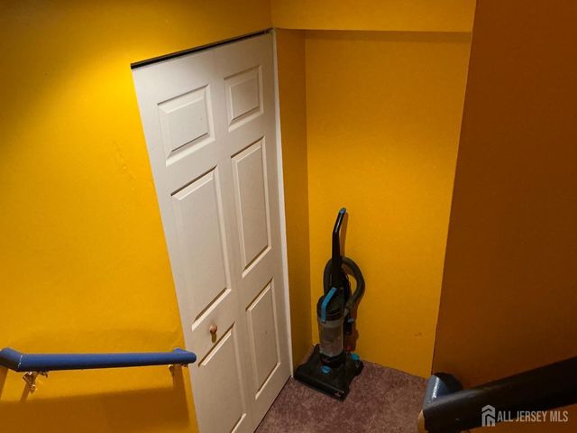 22 Jill Court, Franklin Twsp, NJ 08873