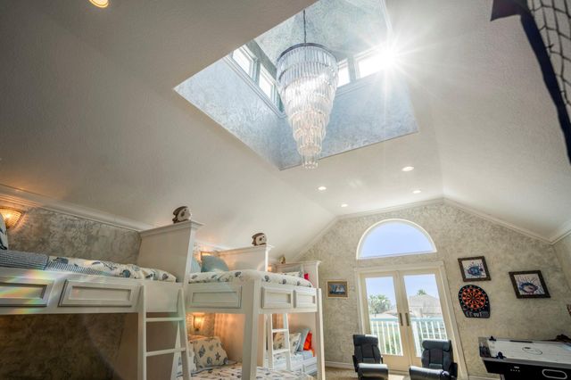 16544 John Silver Road, Jamaica Beach, TX 77554