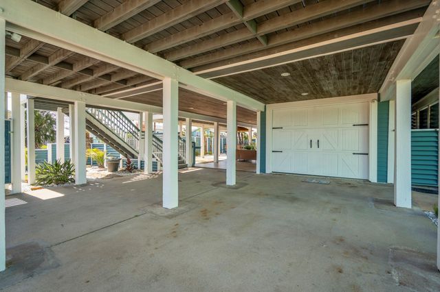 16544 John Silver Road, Jamaica Beach, TX 77554