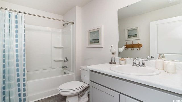 178 Ashworth Dr., Tabor City, NC 28463