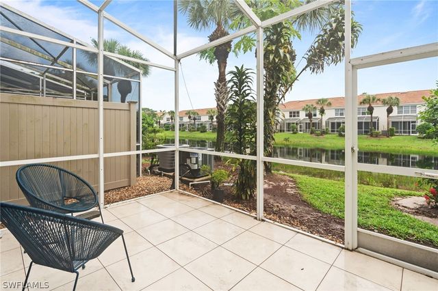 941 Hampton CIR 109, Naples, FL 34105