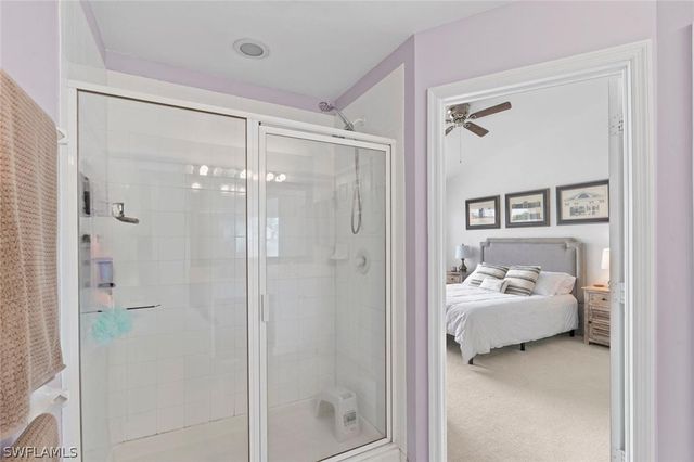 941 Hampton CIR 109, Naples, FL 34105