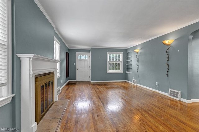 24907 E Oakland Road, Bay Village, OH 44140