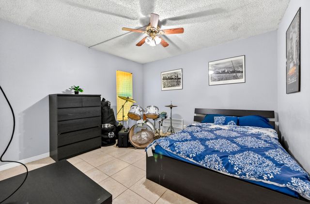 430 Commodore Drive 217, Plantation, FL 33325