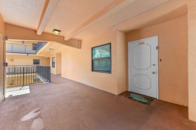 430 Commodore Drive 217, Plantation, FL 33325