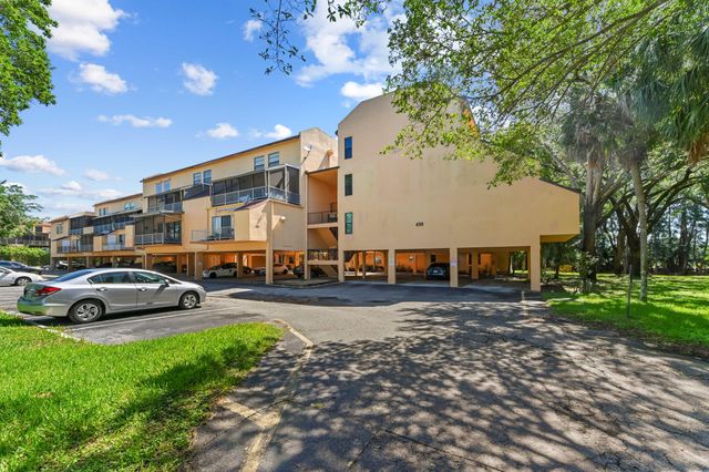 430 Commodore Drive 217, Plantation, FL 33325
