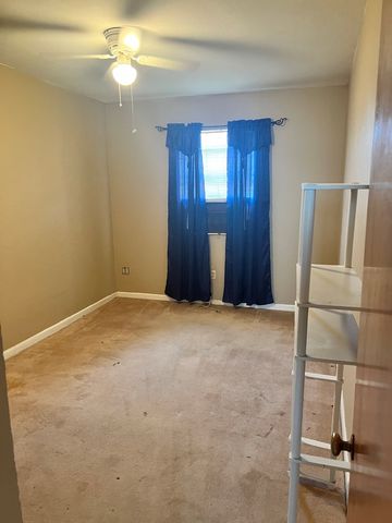 504 Howard Dr, Midland, TX 79703