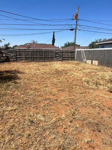 504 Howard Dr, Midland, TX 79703