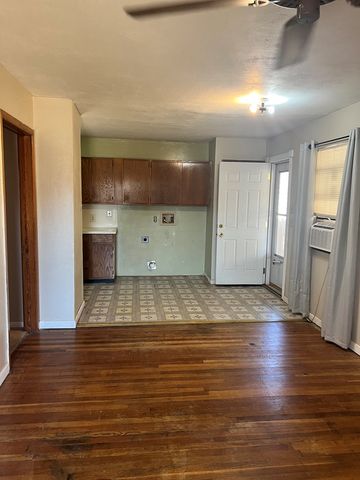 504 Howard Dr, Midland, TX 79703