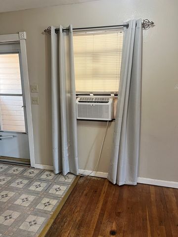 504 Howard Dr, Midland, TX 79703