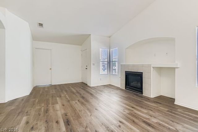 884 Cozy Valley Street, Henderson, NV 89015