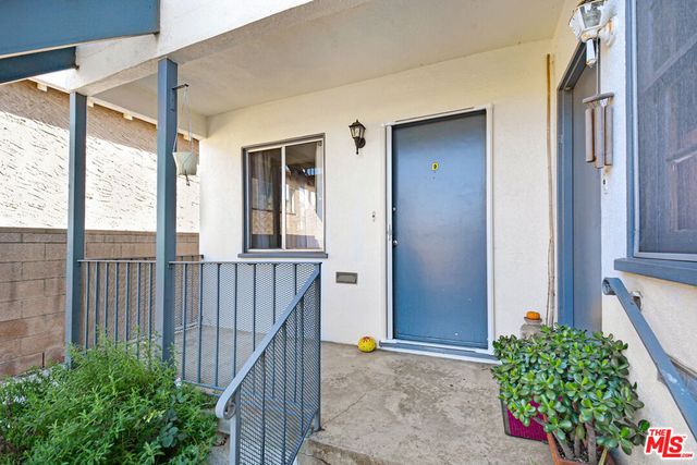 830 Hill Street D, Santa Monica, CA 90405