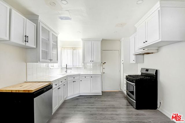 830 Hill Street D, Santa Monica, CA 90405