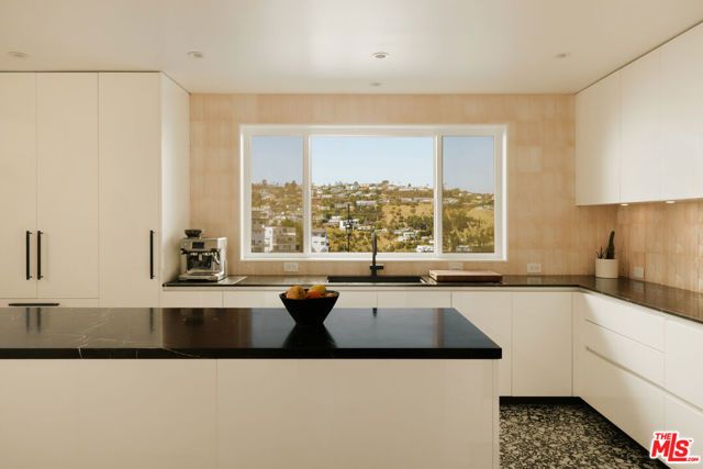 1926 N Crescent Heights Boulevard, Los Angeles, CA 90069