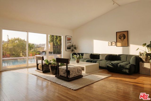 1926 N Crescent Heights Boulevard, Los Angeles, CA 90069