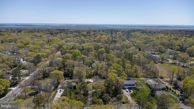1461 STAGECOACH RD, Ocean View, NJ 08230