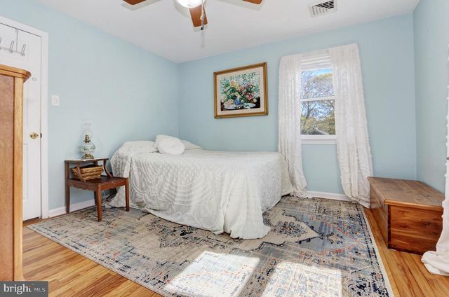 1461 STAGECOACH RD, Ocean View, NJ 08230