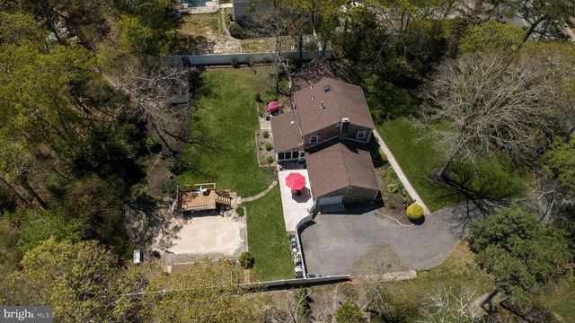 1461 STAGECOACH RD, Ocean View, NJ 08230