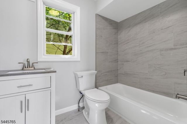 328 Hawthorne Ave, Newark City, NJ 07112