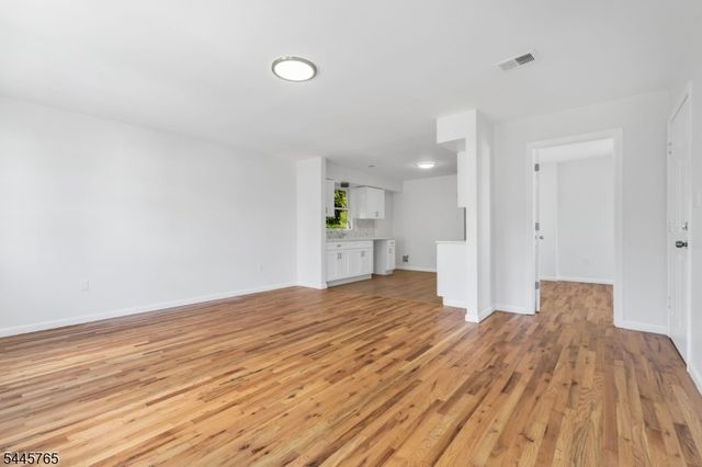 328 Hawthorne Ave, Newark City, NJ 07112