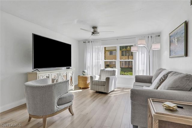 4001 Ice Castle WAY 3605, Naples, FL 34112