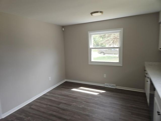 1131 80th Avenue NE, Spring Lake Park, MN 55432