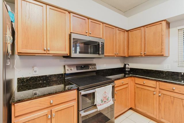 2717 AVON RIVER DRIVE, Valrico, FL 33596