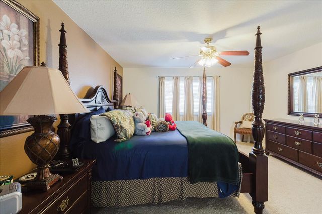 2717 AVON RIVER DRIVE, Valrico, FL 33596