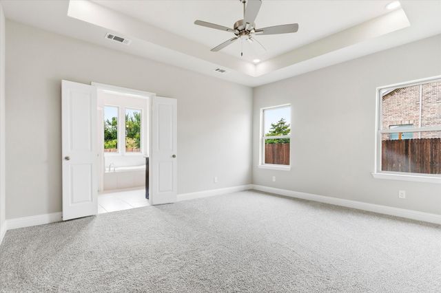 2110 Briarwood Drive, Bridgeport, TX 76426