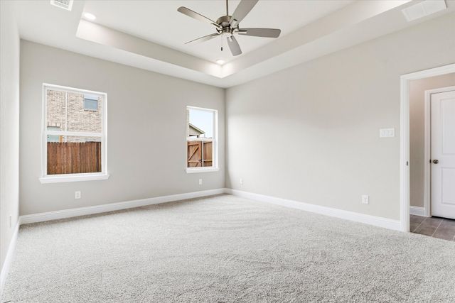 2110 Briarwood Drive, Bridgeport, TX 76426