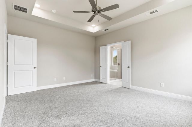 2110 Briarwood Drive, Bridgeport, TX 76426