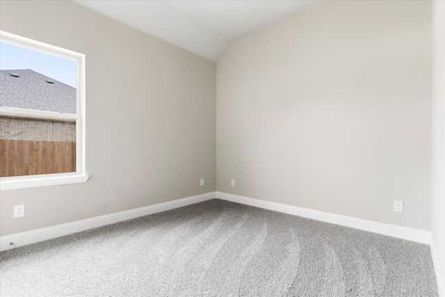 2110 Briarwood Drive, Bridgeport, TX 76426