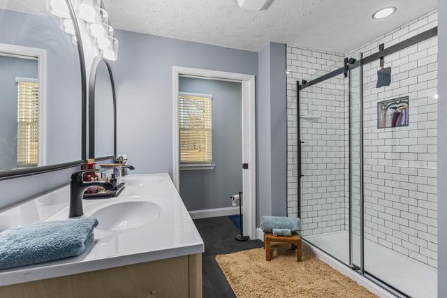 457 County Road 475, Etowah, TN 37331
