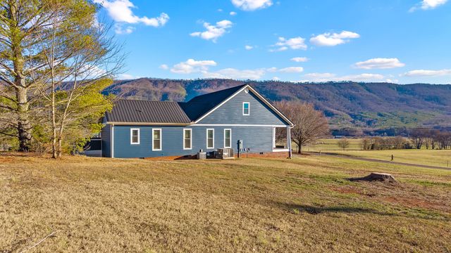 457 County Road 475, Etowah, TN 37331