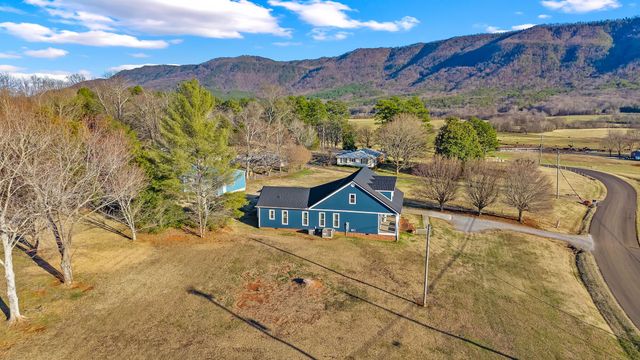 457 County Road 475, Etowah, TN 37331