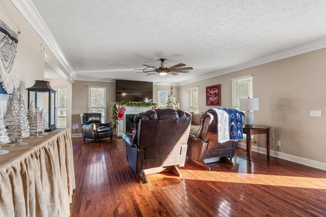 457 County Road 475, Etowah, TN 37331