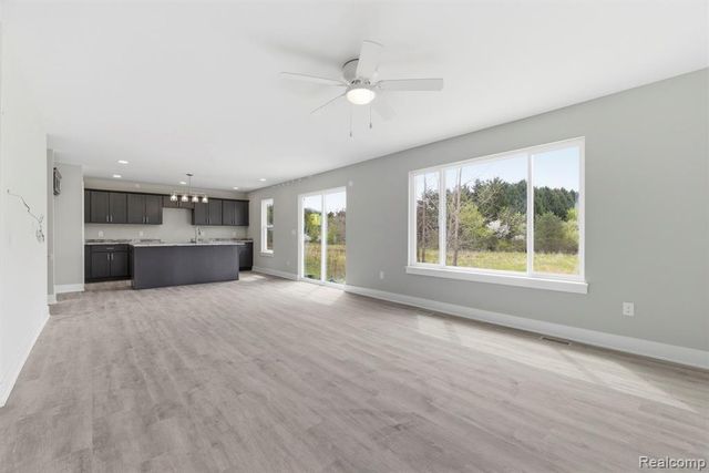 2359 Baltimore, Davison, MI 48423