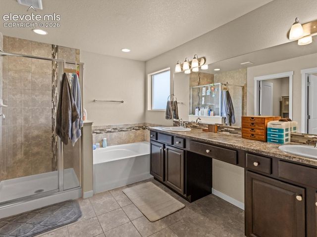 1564 Grand Overlook Street, Colorado Springs, CO 80910