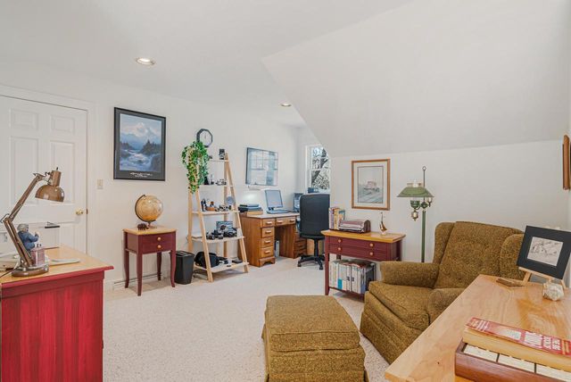 5001 S 10th STREET, Manitowoc, WI 54220