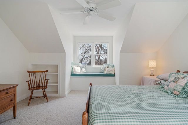 5001 S 10th STREET, Manitowoc, WI 54220